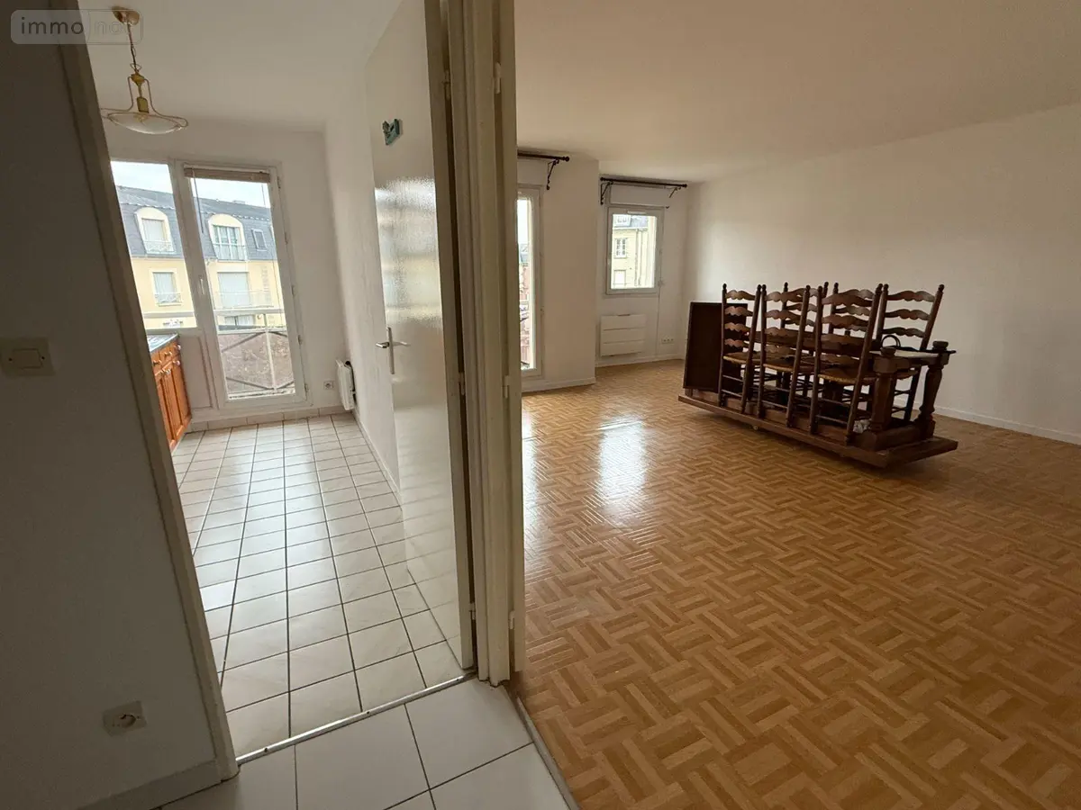 Appartement a vendre Compiègne 60200 Oise 60 70 m2 3 pièces 165000 euros 60057-157 001