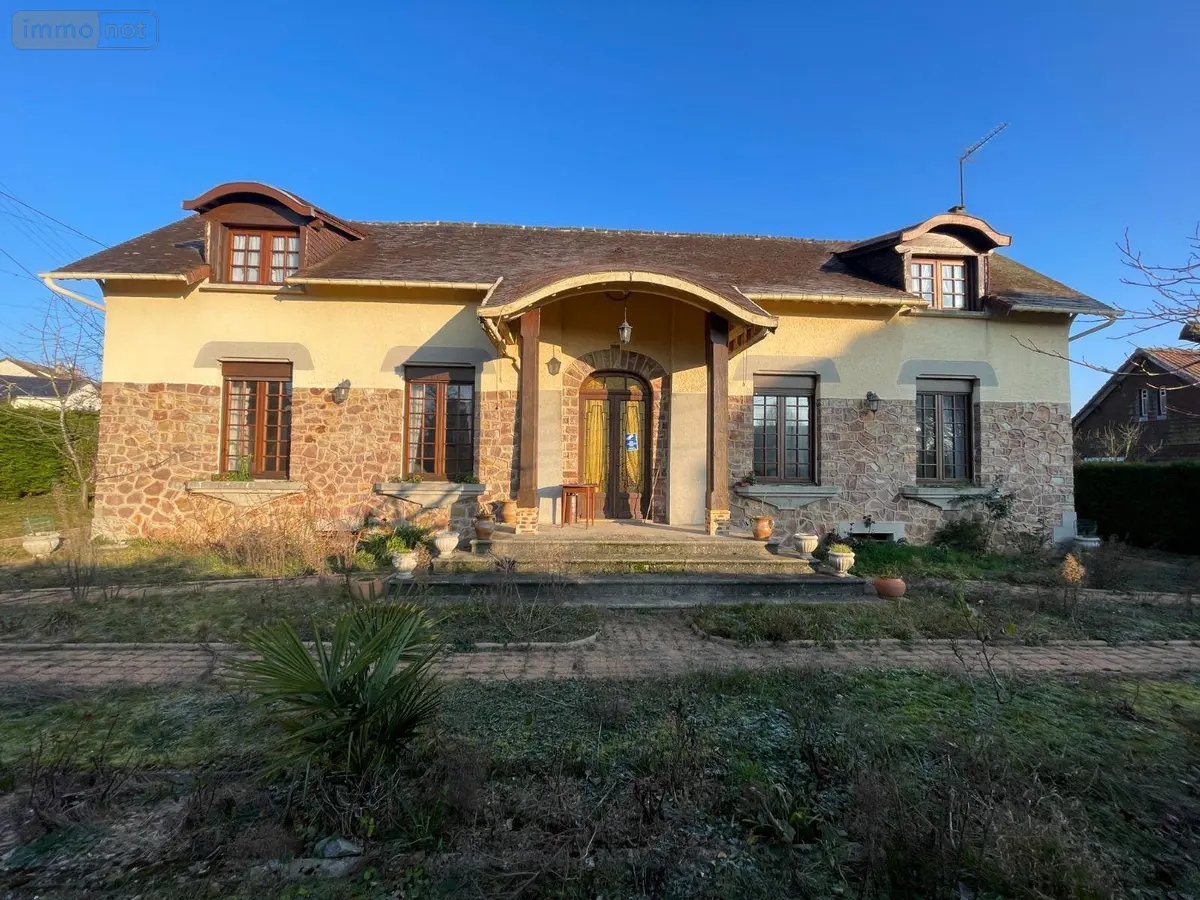 Maison a vendre Bagnoles de l'Orne Normandie 61140 Orne 61 173 m2 10 pièces 234330 euros 577 001