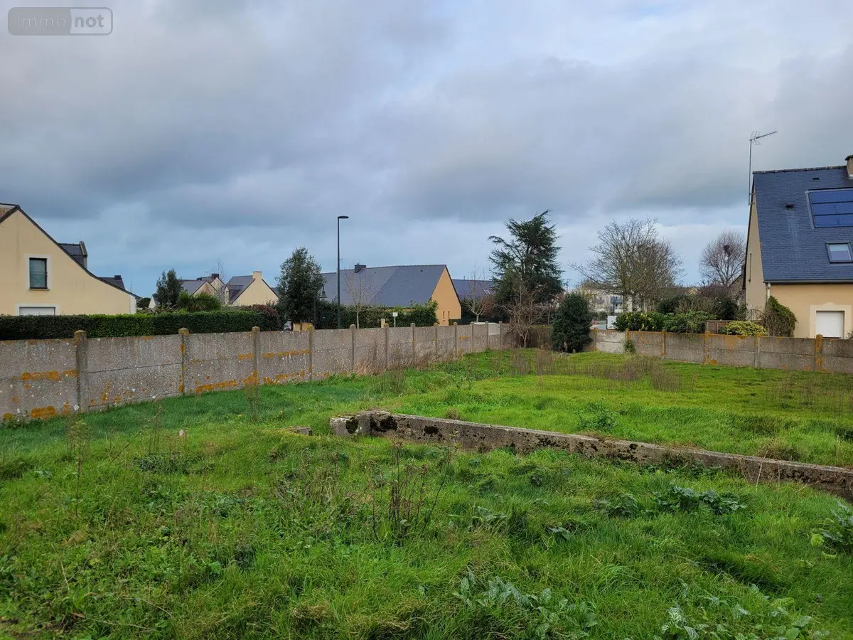 Terrain a batir a vendre Pleurtuit 35730 Ille-et-Vilaine 35 167180 euros 303MO 001