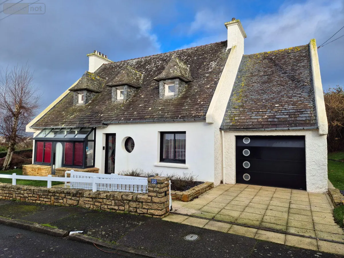 Maison a vendre Plouescat 29430 Finistère 29 209 m2 8 pièces 394800 euros 29104-MAIS1131 001