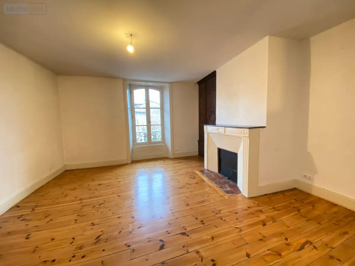 Appartement a vendre Aurillac 15000 Cantal 15 106 m2 4 pièces 106000 euros 15061-36 001