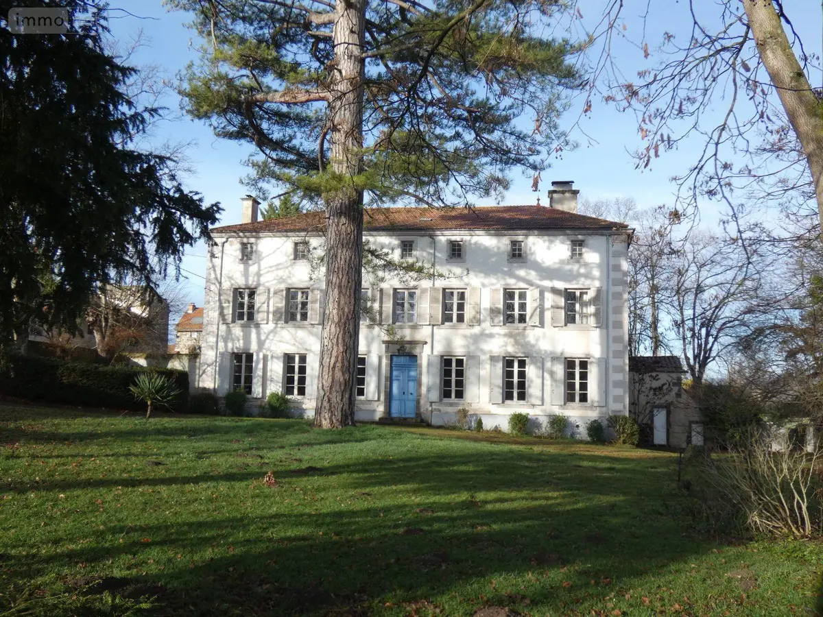 Maison a vendre Cellule 63200 Puy-de-Dôme 63 400 m2 13 pièces 595000 euros 13352/463 001