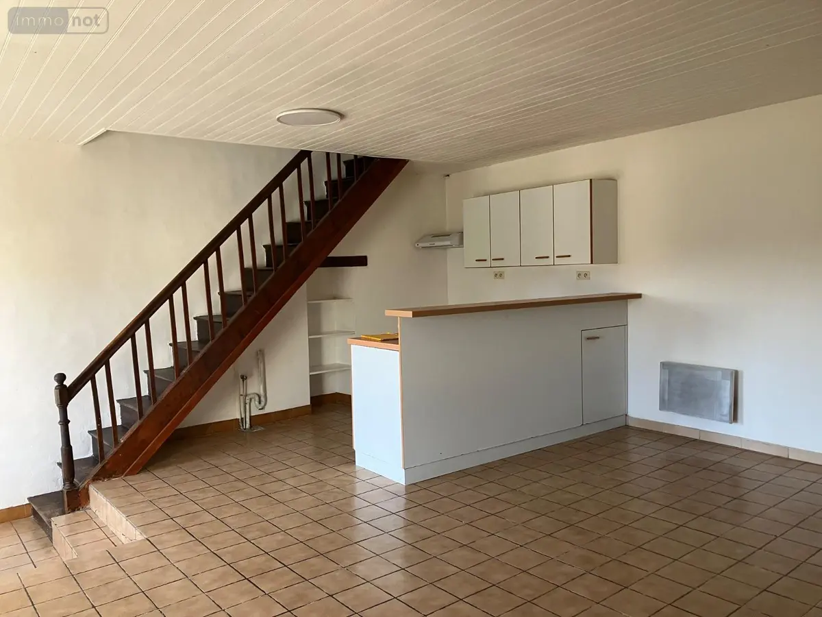 Location appartement Saint-Jean-de-la-Haize 50300 Manche 50 65 m2 3 pièces 434 euros 12547/403 001