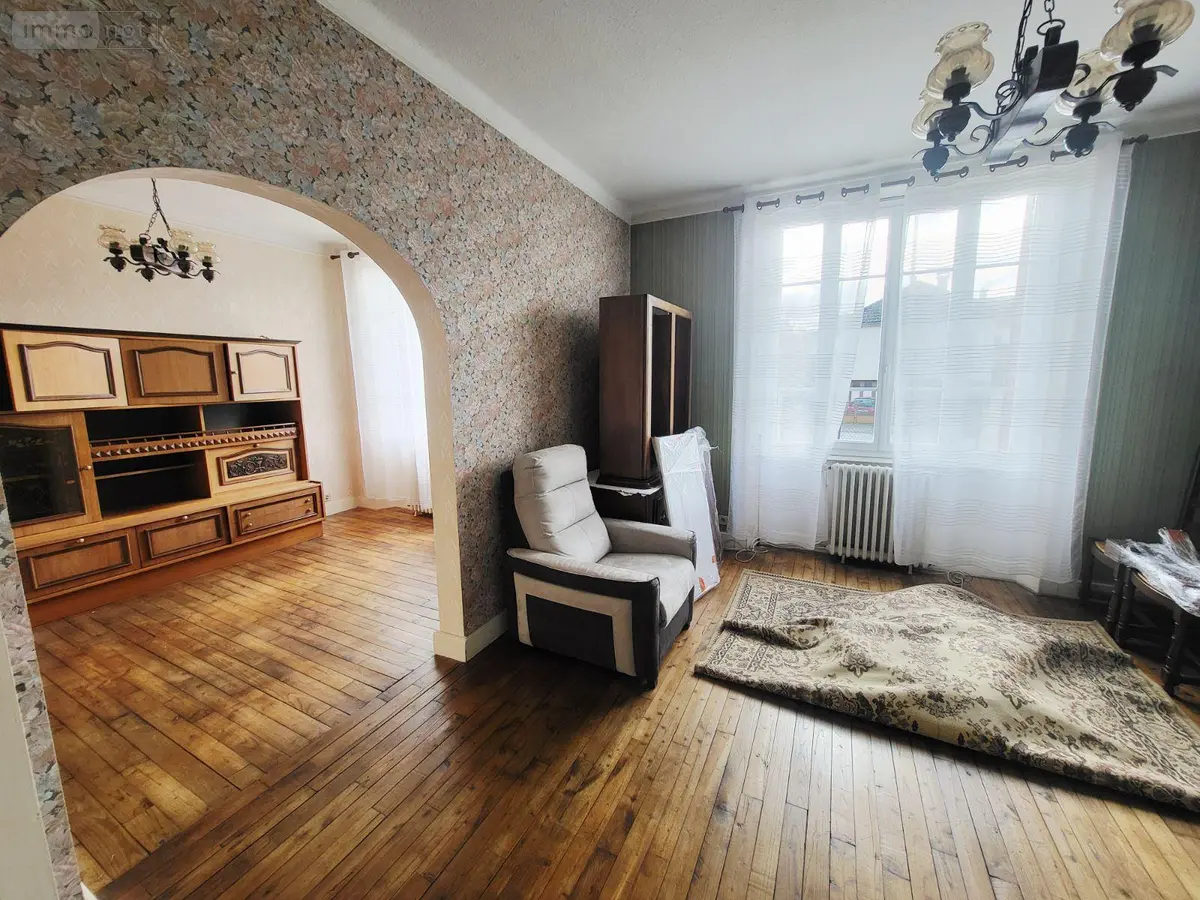 Appartement a vendre Ussel 19200 Corrèze 19 101 m2 4 pièces 95400 euros UM 1307 001