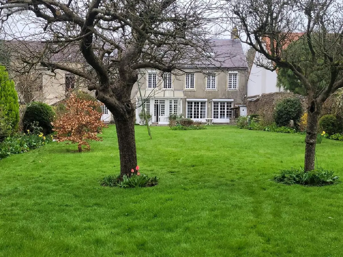 Maison a vendre Saint-Martin-Boulogne 62280 Pas-de-Calais 62 230 m2 12 pièces 348400 euros 069/533 001