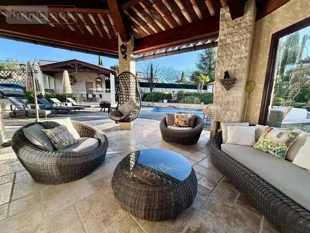 Maison a vendre Valensole 04210 Alpes-de-Haute-Provence 04 152 m2 5 pièces 647400 euros 025/1928 001