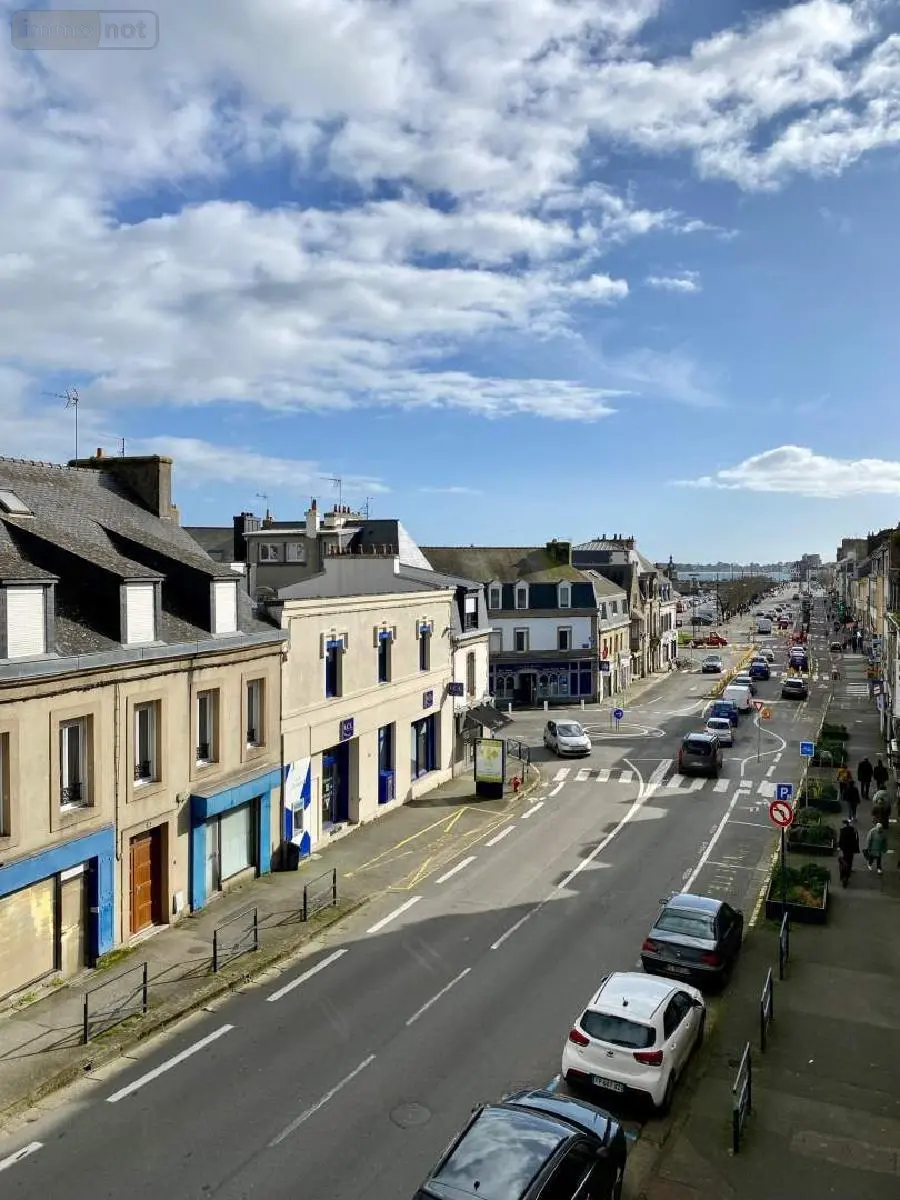 Location fonds et murs commerciaux Concarneau 29900 Finistère 29 55 m2 3 pièces 750 euros 008/1194 001
