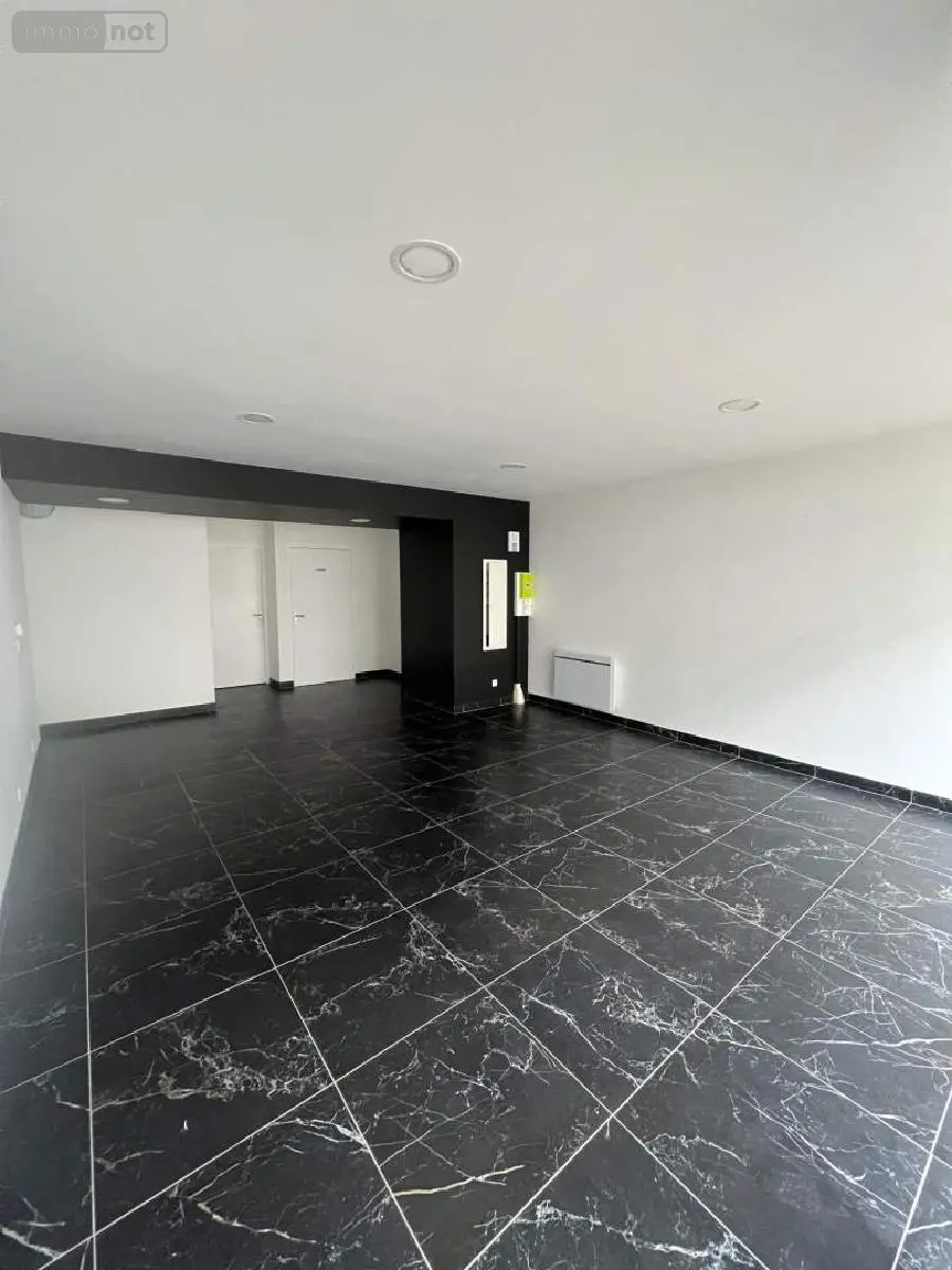 Location fonds et murs commerciaux Rosporden 29140 Finistère 29 62 m2 2 pièces 700 euros 008/1256 001