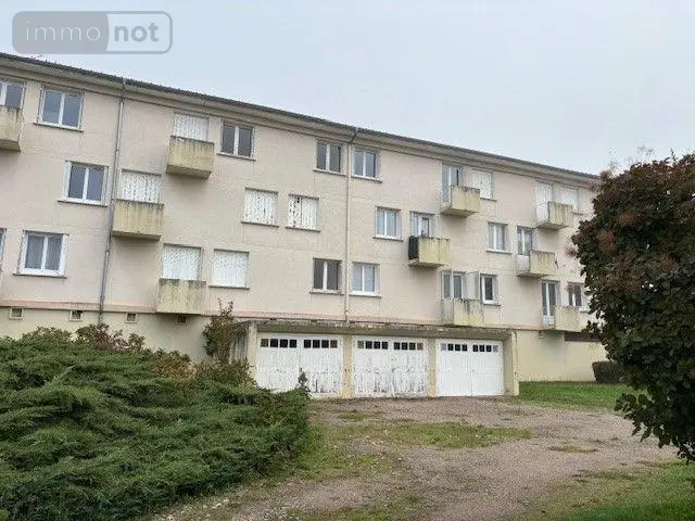 Appartement a vendre Saint-Amand-Montrond 18200 Cher 18 78 m2 4 pièces 21200 euros 18022/836 001