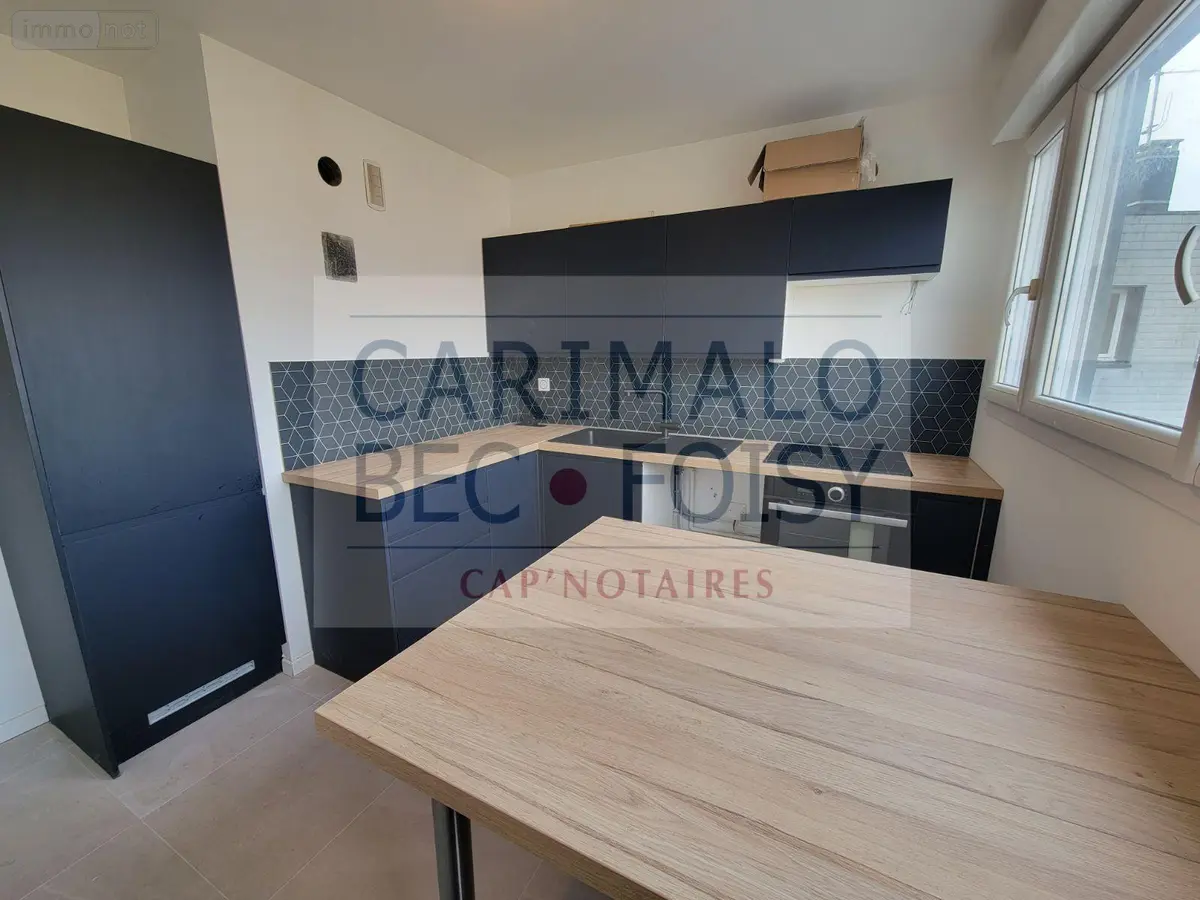 Appartement a vendre Châteaudun 28200 Eure-et-Loir 28 91 m2 4 pièces 65700 euros RC/968 001