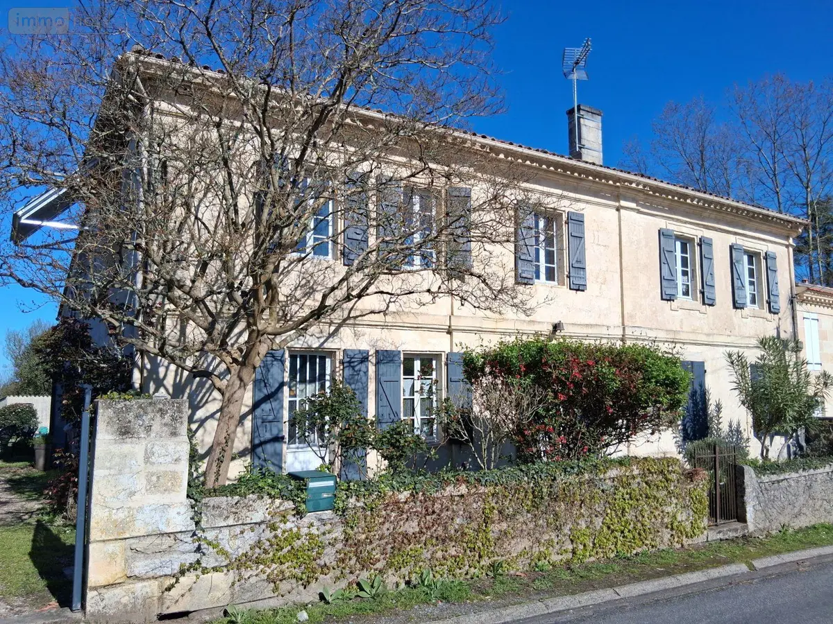 Maison a vendre Berson 33390 Gironde 33 335 m2 8 pièces 219500 euros 33082/371-372 001