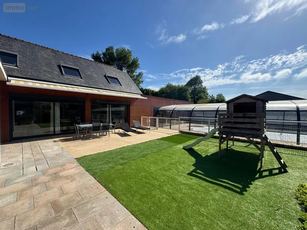 Propriete a vendre Plouguin 29830 Finistère 29 232 m2 9 pièces 871150 euros 29042-71 001