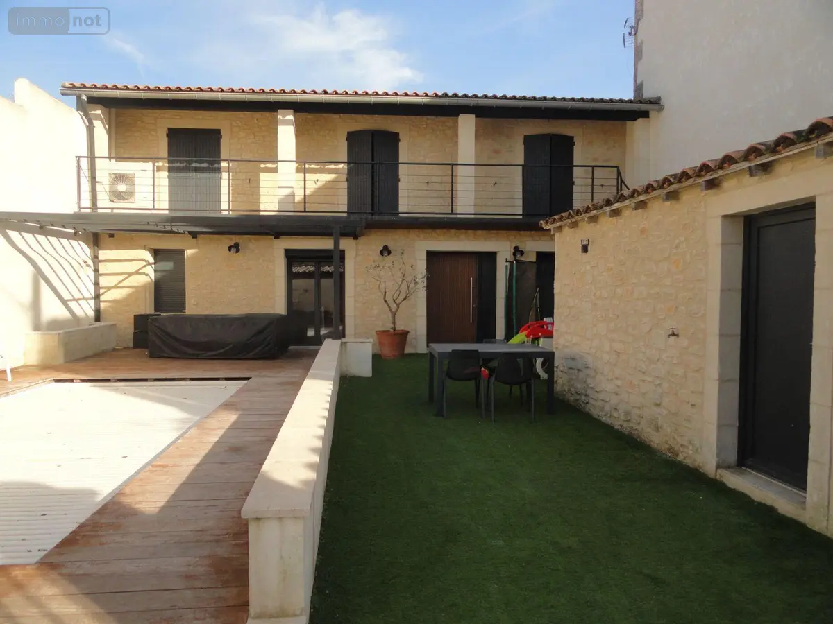 Maison a vendre Saint-Gilles 30800 Gard 30 140 m2 5 pièces 349800 euros 11411/449 001