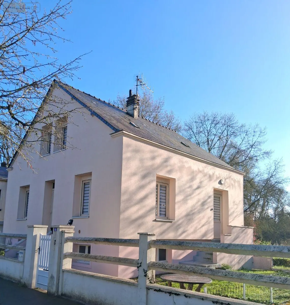 Maison a vendre La Flèche 72200 Sarthe 72 102 m2 5 pièces 188640 euros 462 001