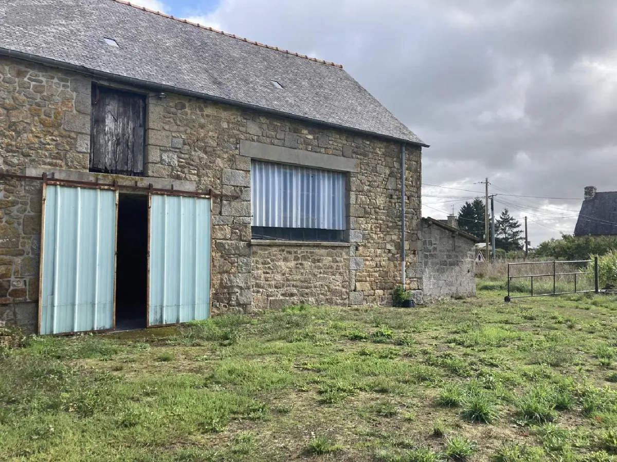 Location fonds et murs commerciaux Saint-Ouen-des-Alleux 35140 Ille-et-Vilaine 35 80 m2 300 euros 137/4019 001