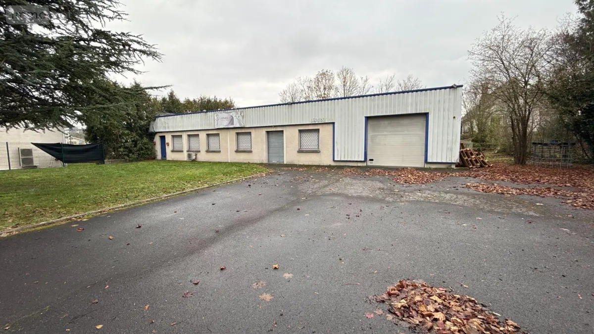 Fonds et murs commerciaux a vendre Fagnières 51510 Marne 51 438 m2 6 pièces 399000 euros 51001-168 001