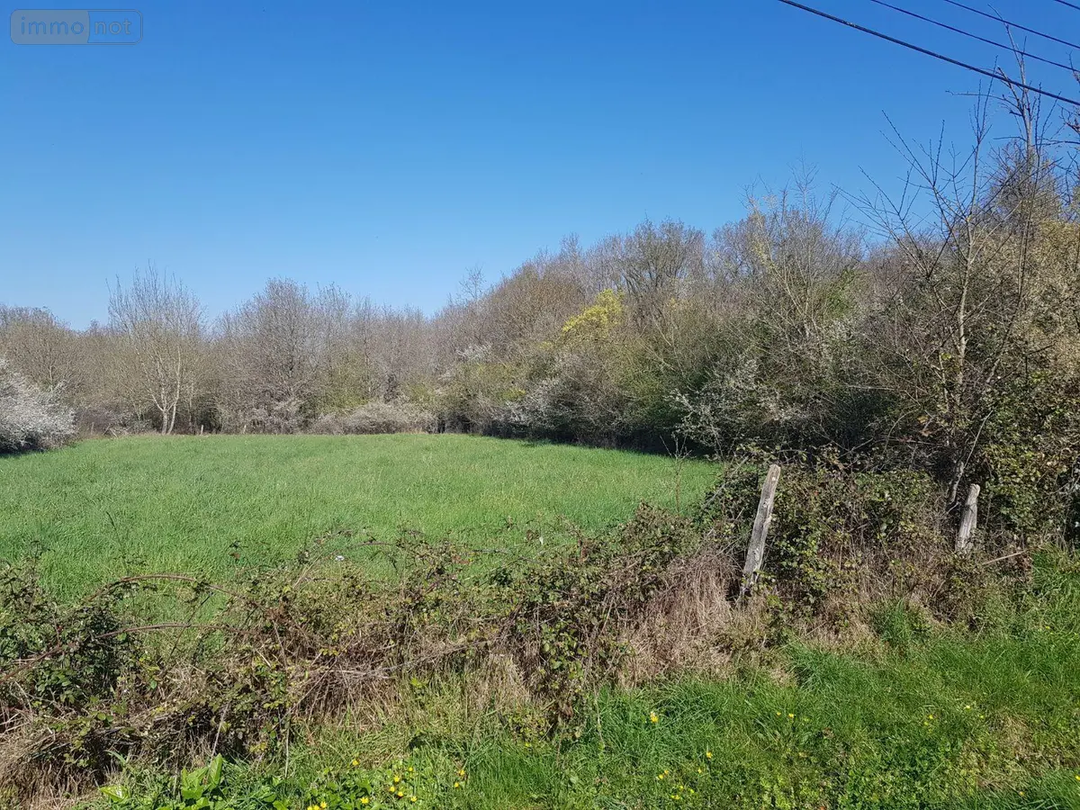 Terrain a batir a vendre La Chapelle-Montmartin 41320 Loir-et-Cher 41 1274 m2 16280 euros 41036/3183 001