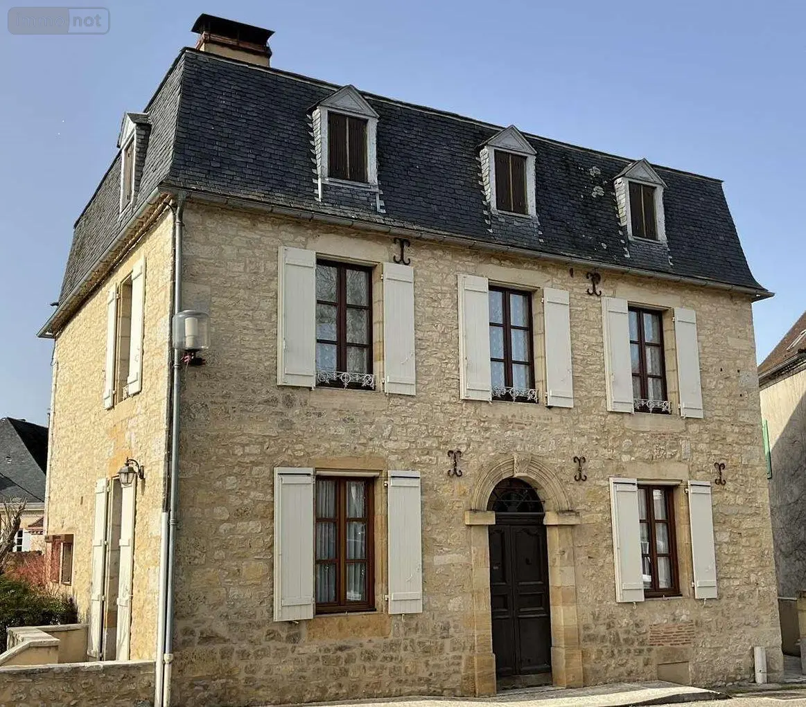Maison a vendre Gourdon 46300 Lot 46 170 m2 7 pièces 199000 euros 46041/451 001