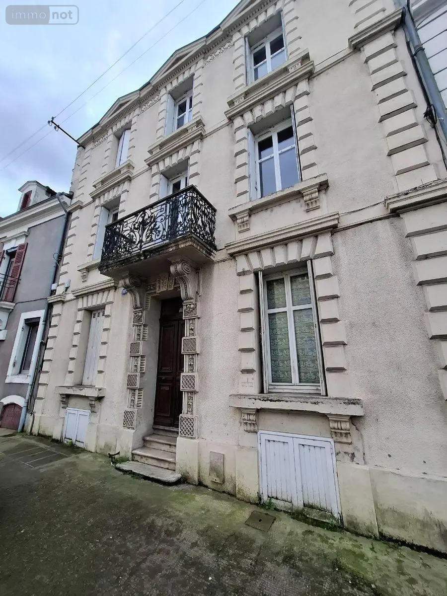 Immeuble de rapport a vendre Périgueux 24000 Dordogne 24 262 m2 10 pièces 260225 euros 18113/169 001