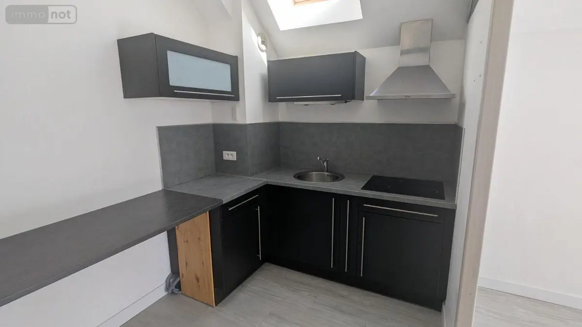 Appartement a vendre Rennes 35000 Ille-et-Vilaine 35 47 m2 3 pièces 228000 euros 2607 001