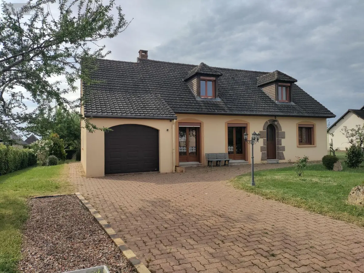 Maison a vendre Luché-Pringé 72800 Sarthe 72 108 m2 5 pièces 169600 euros 1249 001