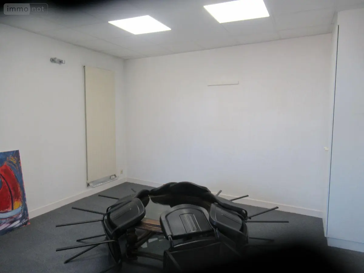 Fonds et murs commerciaux a vendre Troyes 10000 Aube 10 102 m2 6 pièces 128400 euros 10377/939 001