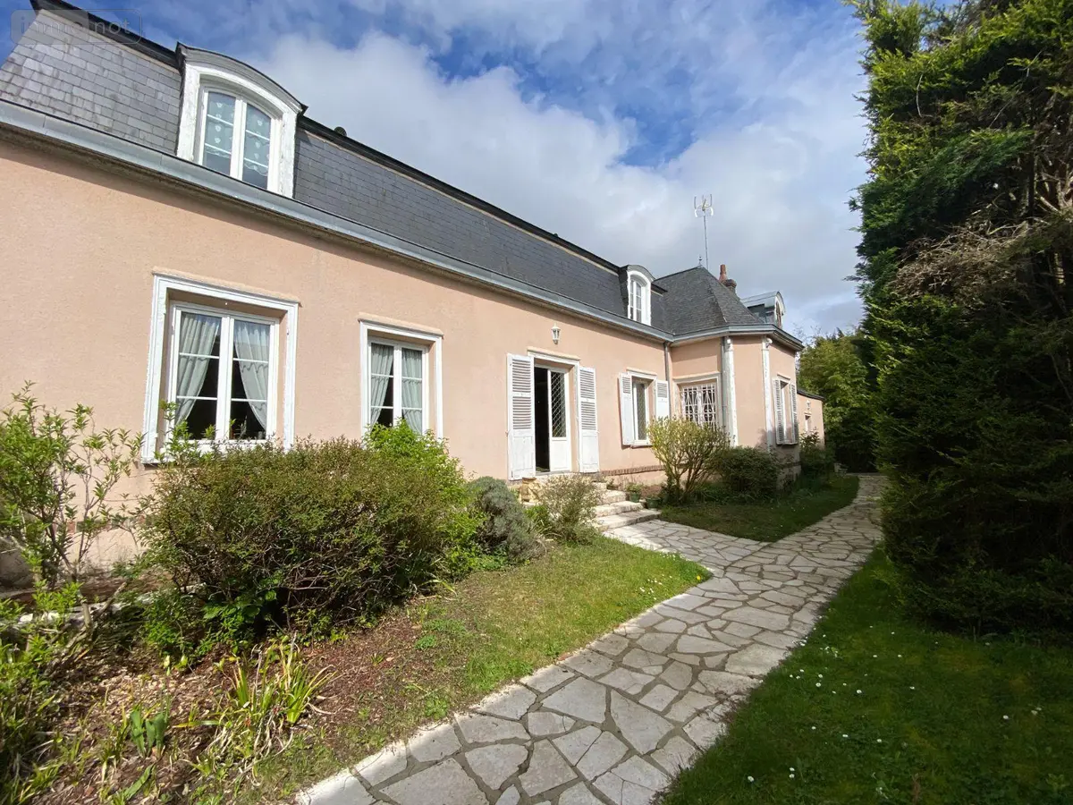Maison a vendre Chartres 28000 Eure-et-Loir 28 262 m2 12 pièces 649000 euros 491 001