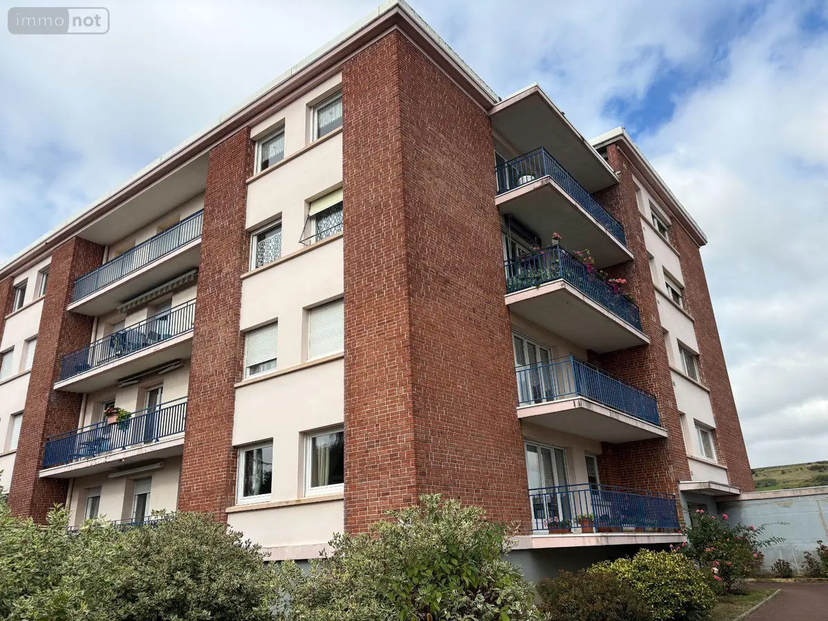 Appartement a vendre Eu 76260 Seine-Maritime 76 66 m2 2 pièces 87700 euros 76041/167 001