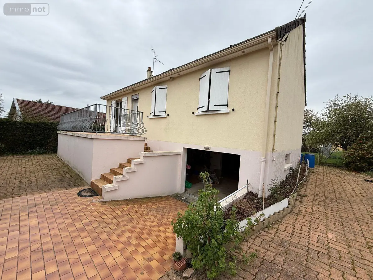 Maison a vendre La Bazoge 72650 Sarthe 72 96 m2 173820 euros SL-72021-500 001