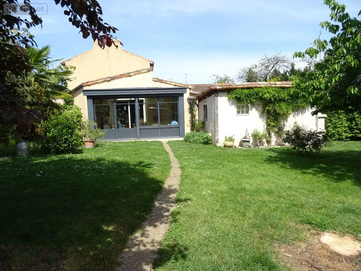 Maison a vendre Valdivienne 86300 Vienne 86 140 m2 6 pièces 250000 euros 2550 001