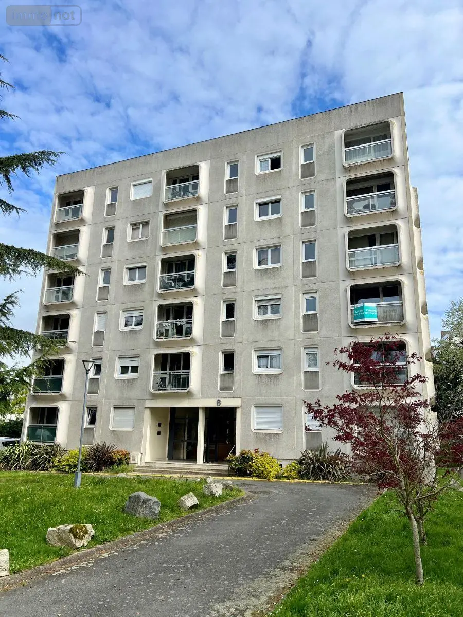 Appartement a vendre Rennes 35000 Ille-et-Vilaine 35 28 m2 1 pièce 115830 euros 11772/167 001