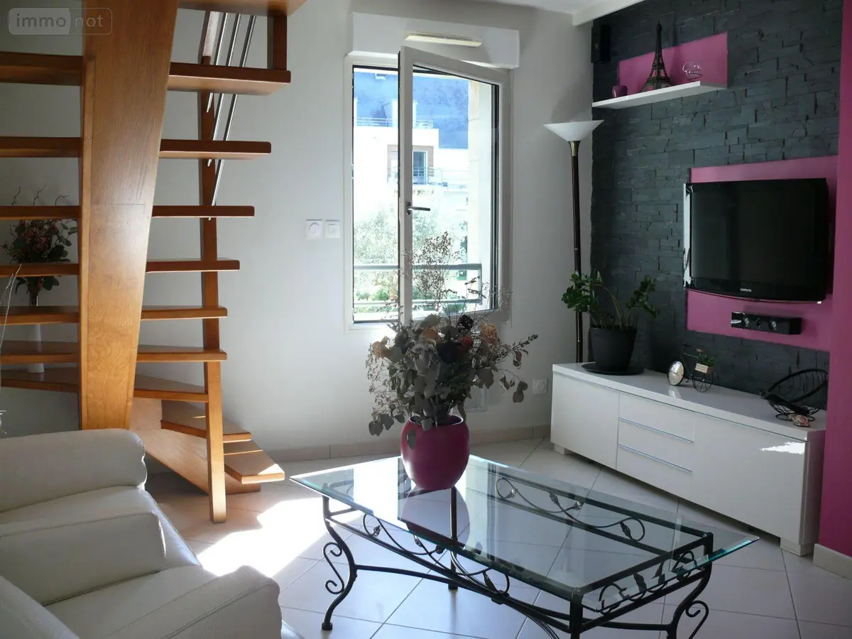 Appartement a vendre Dinan 22100 Côtes-d'Armor 22 51 m2 3 pièces 199144 euros 037/982 001