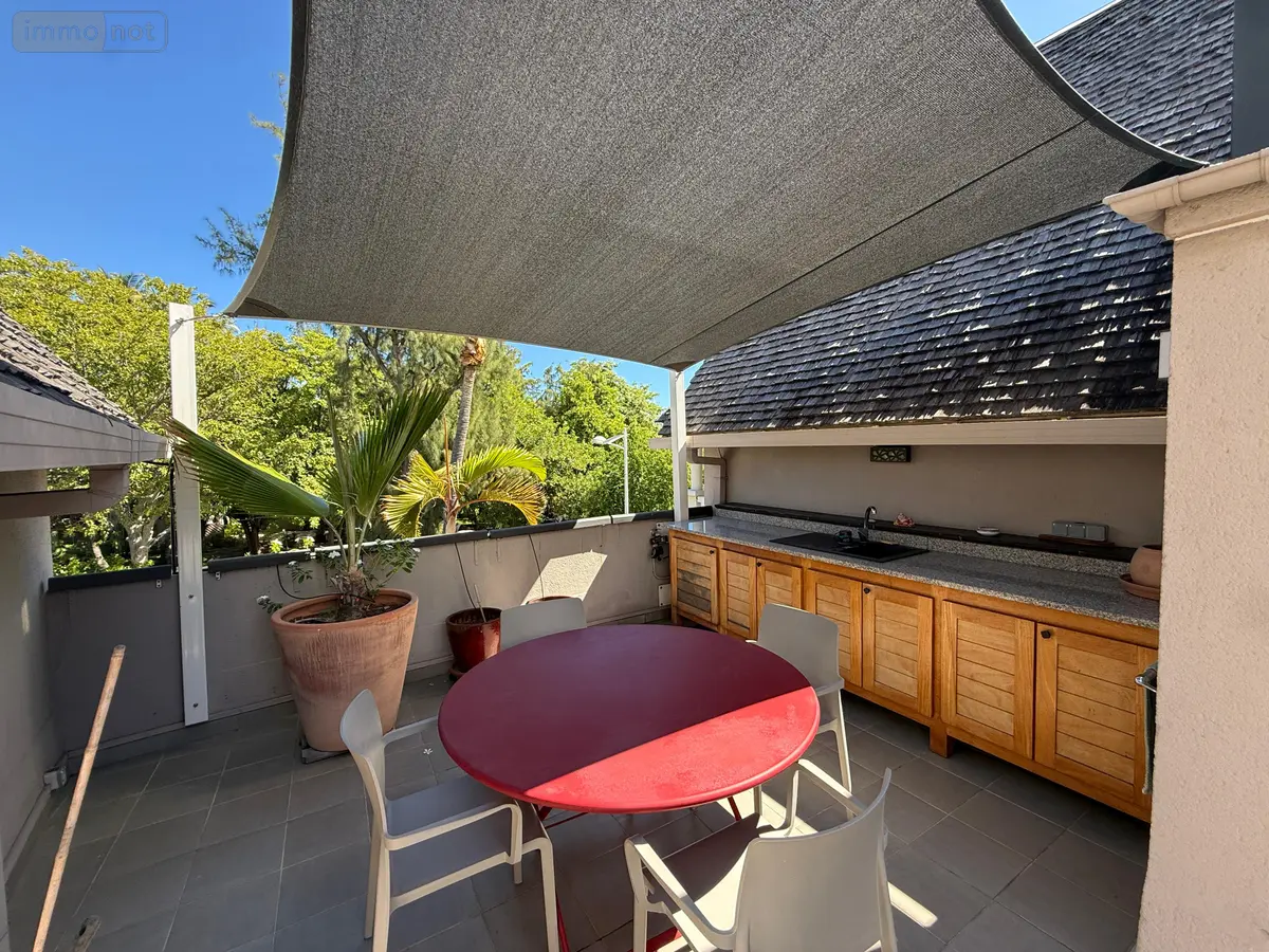 Appartement a vendre Saint-Gilles-les-Bains 97434 La Réunion 974 80 m2 4 pièces 639000 euros 97424/274 001