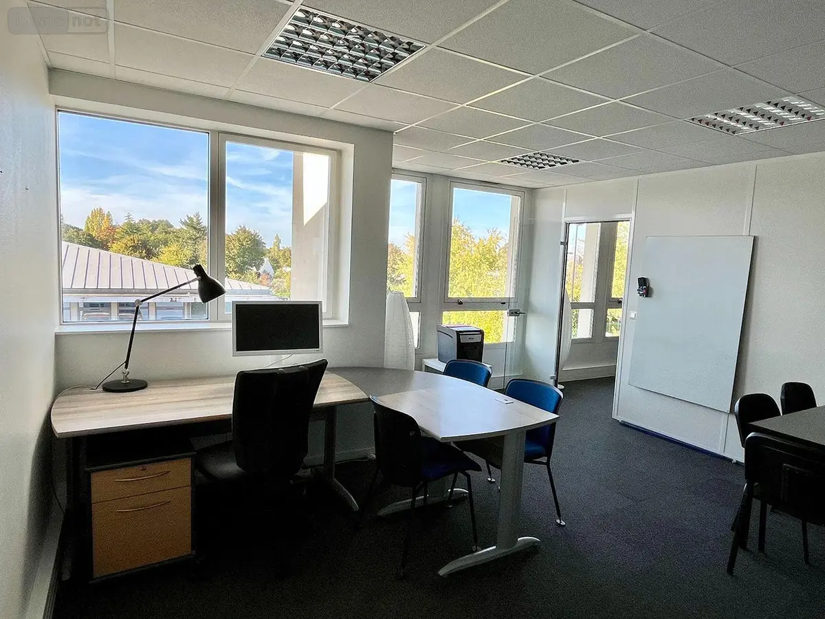 Fonds et murs commerciaux a vendre Pacé 35740 Ille-et-Vilaine 35 103 m2 213610 euros 11803/2406 001