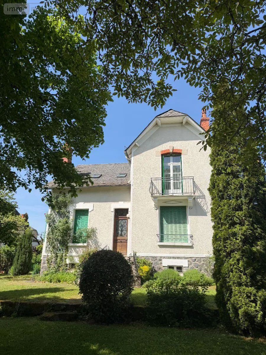 Maison a vendre Mauriac 15200 Cantal 15 134 m2 6 pièces 148400 euros 15060/1263 001