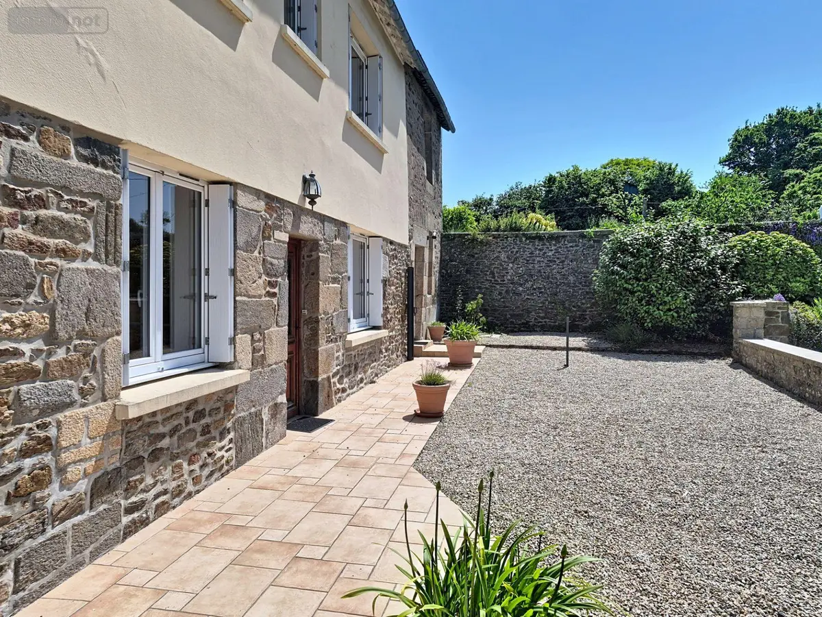 Maison a vendre Saint-Père-Marc-en-Poulet 35430 Ille-et-Vilaine 35 157 m2 7 pièces 456700 euros 089/3426 001