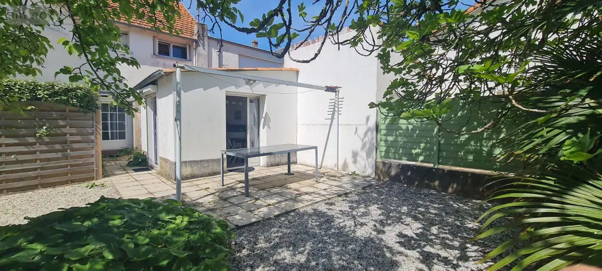 Maison a vendre Royan 17200 Charente-Maritime 17 60 m2 4 pièces 249600 euros Ref 02077 001