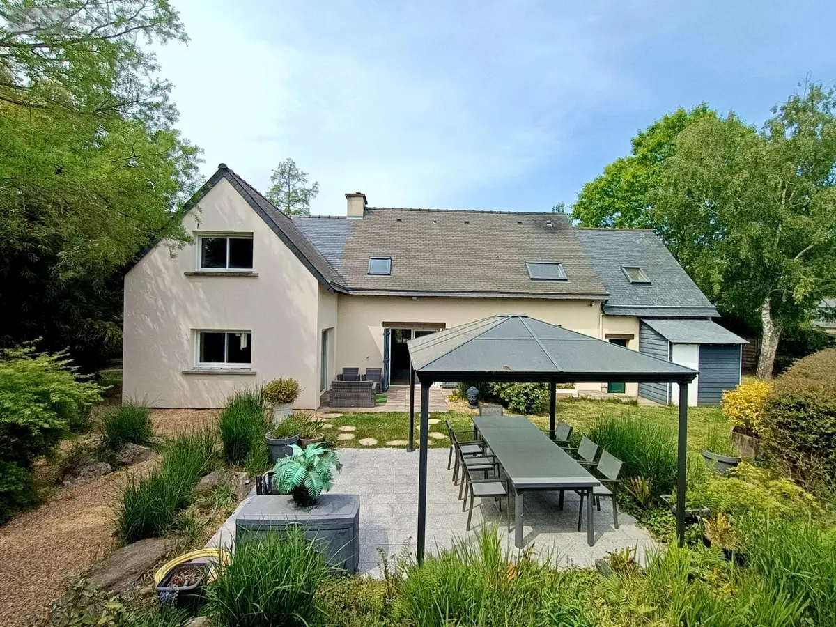 Maison a vendre Bruz 35170 Ille-et-Vilaine 35 173 m2 8 pièces 486450 euros 35129-6827 001