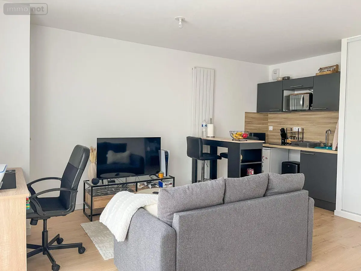 Appartement a vendre Bruz 35170 Ille-et-Vilaine 35 33 m2 1 pièce 151000 euros 020/647 001