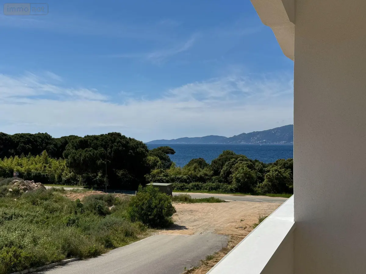 Appartement a vendre Pietrosella 20166 Corse-du-Sud 2A 42 m2 2 pièces 245000 euros 15655/973 001
