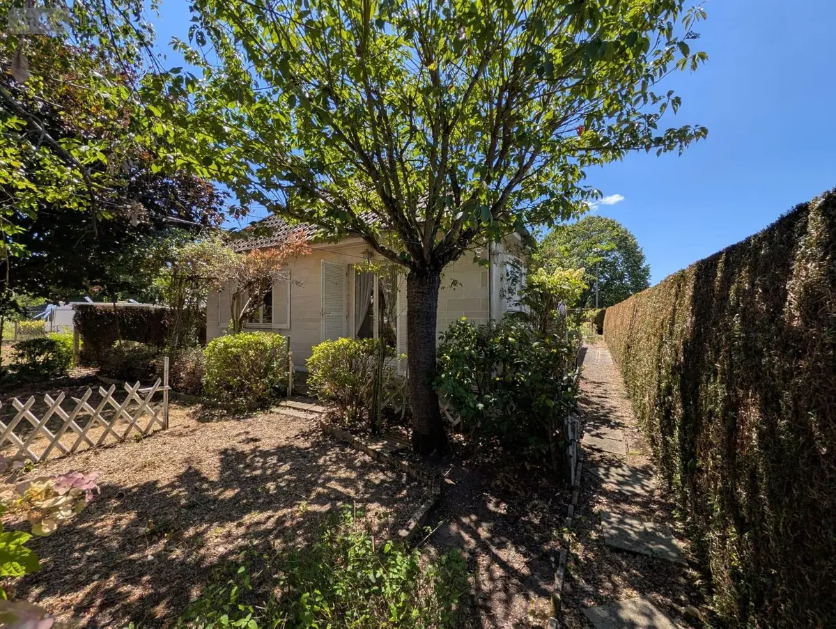 Maison a vendre Le Lude 72800 Sarthe 72 75 m2 4 pièces 101000 euros 13861/1723 001