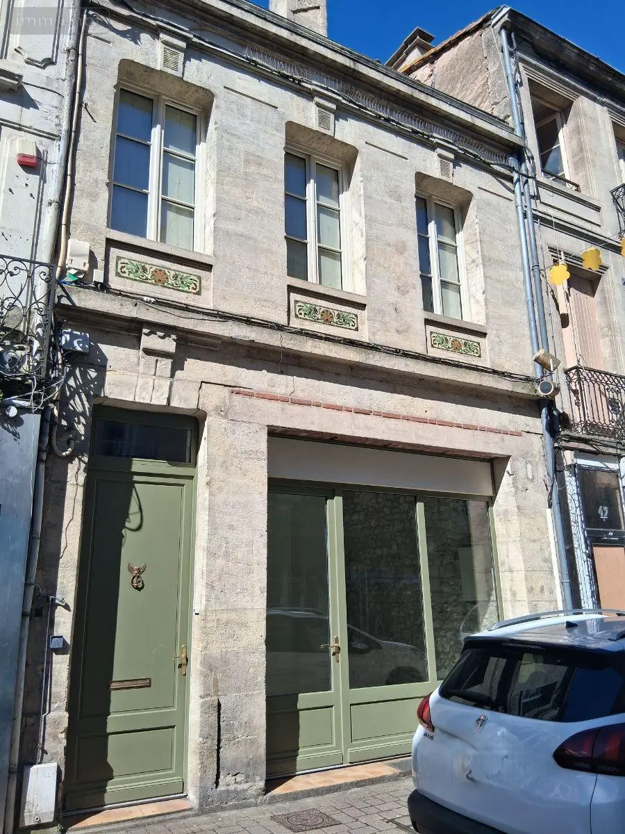 Immeuble de rapport a vendre Sainte-Foy-la-Grande 33220 Gironde 33 97 m2 4 pièces 132500 euros 33082/353 001