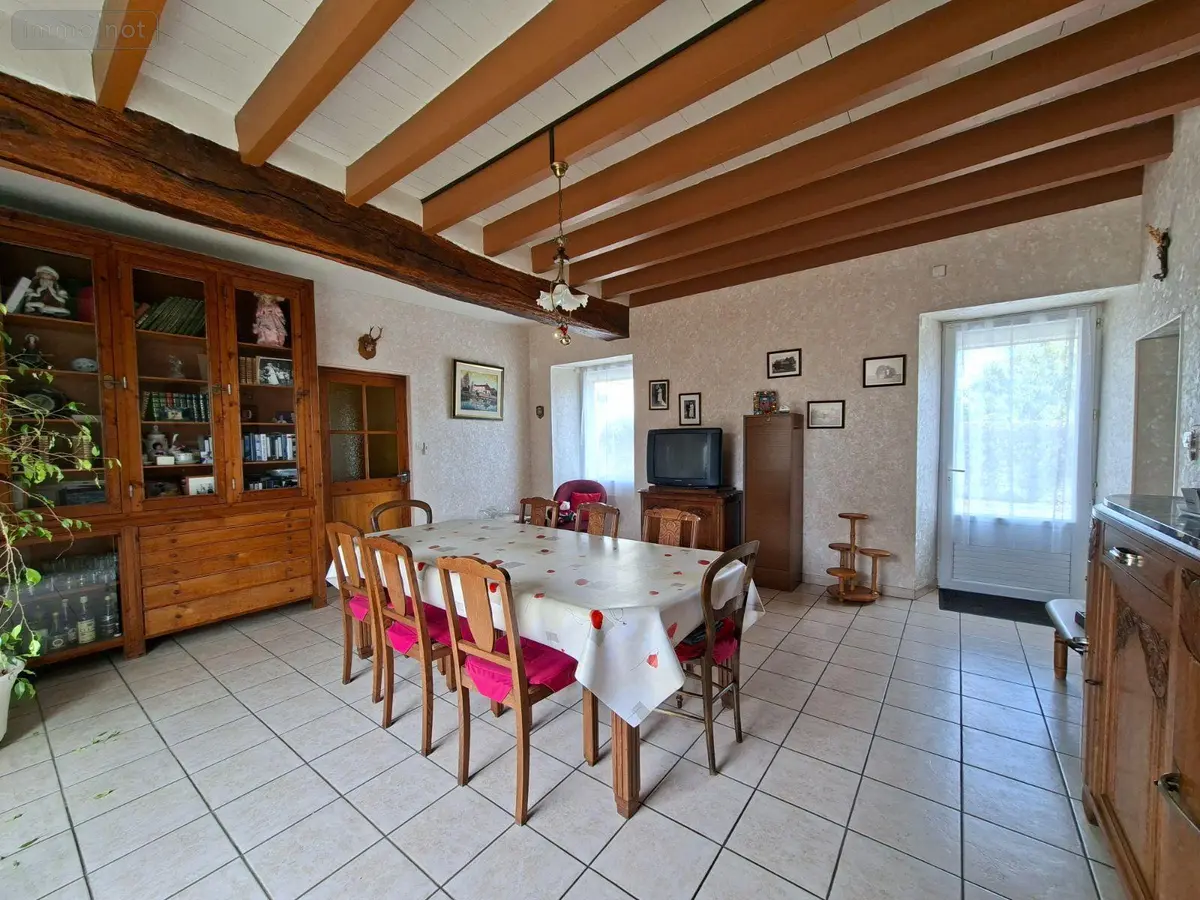 Maison a vendre Genneton 79150 Deux-Sèvres 79 143 m2 7 pièces 96300 euros AGM 85* 001