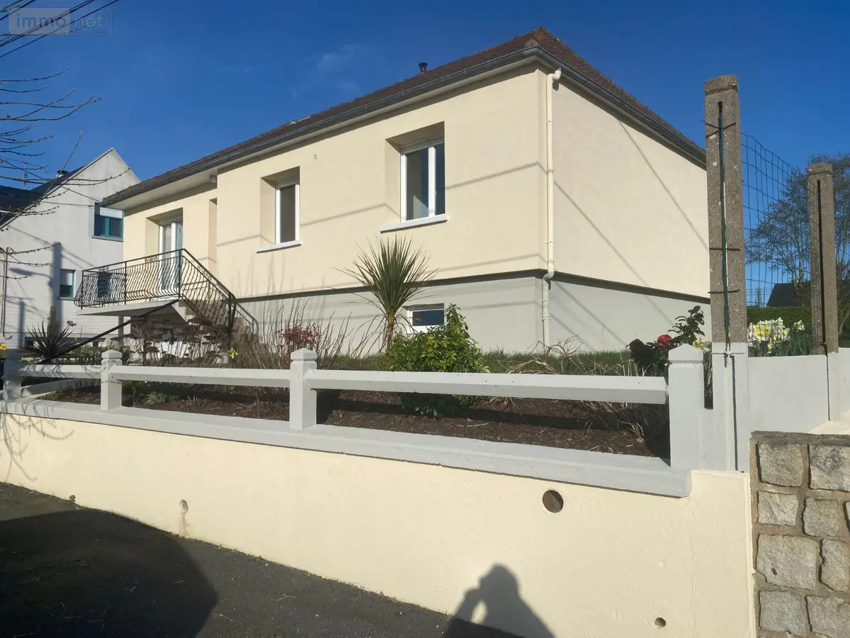 Maison a vendre Commer 53470 Mayenne 53 87 m2 5 pièces 194040 euros 53047/163 001