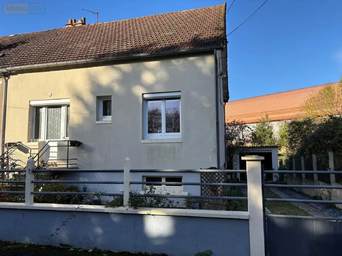 Maison a vendre Bessé-sur-Braye 72310 Sarthe 72 98 m2 4 pièces 99620 euros 101/1977 001