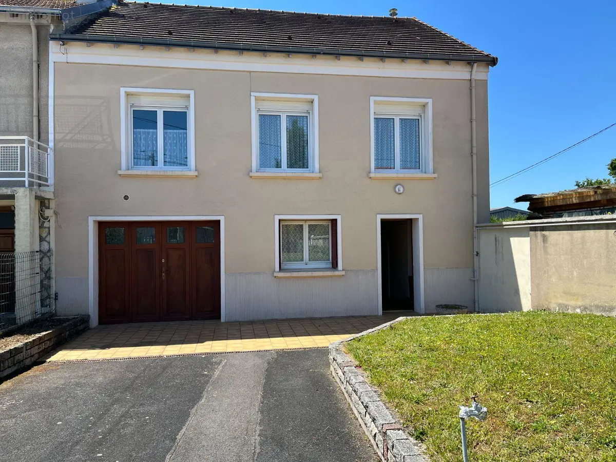 Maison a vendre Déols 36130 Indre 36 96 m2 4 pièces 117680 euros 36004/347 001