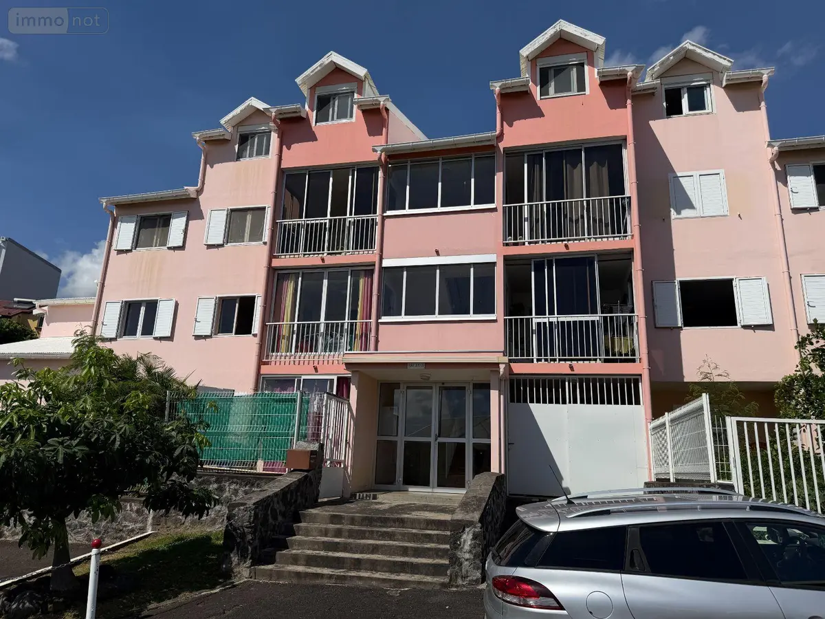 Appartement a vendre Saint-Denis 97490 La Réunion 974 59 m2 3 pièces 160500 euros 97405/286 001