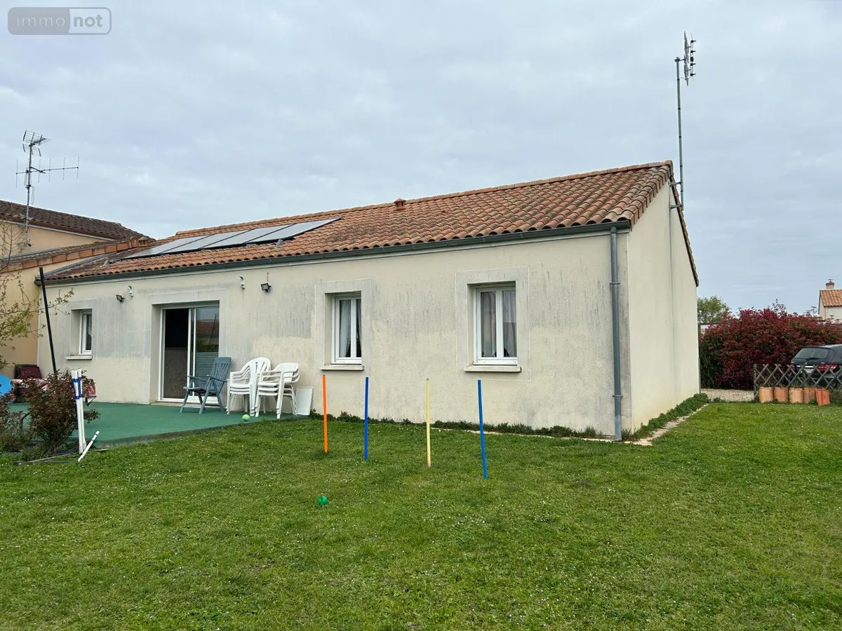 Maison a vendre Saint-Laurent-de-la-Plaine 49290 Maine-et-Loire 49 83 m2 5 pièces 174735 euros 12516/1310 001