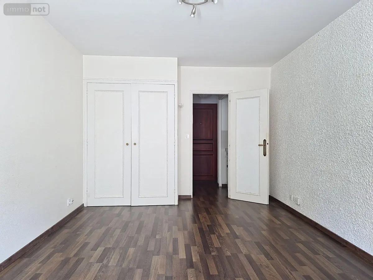 Appartement a vendre Rennes 35000 Ille-et-Vilaine 35 22 m2 1 pièce 99290 euros 089/3429 001