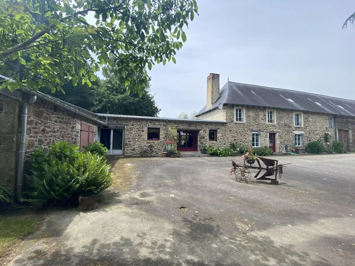 Maison a vendre Saint-Thual 35190 Ille-et-Vilaine 35 180 m2 6 pièces 359480 euros 105/2022 001